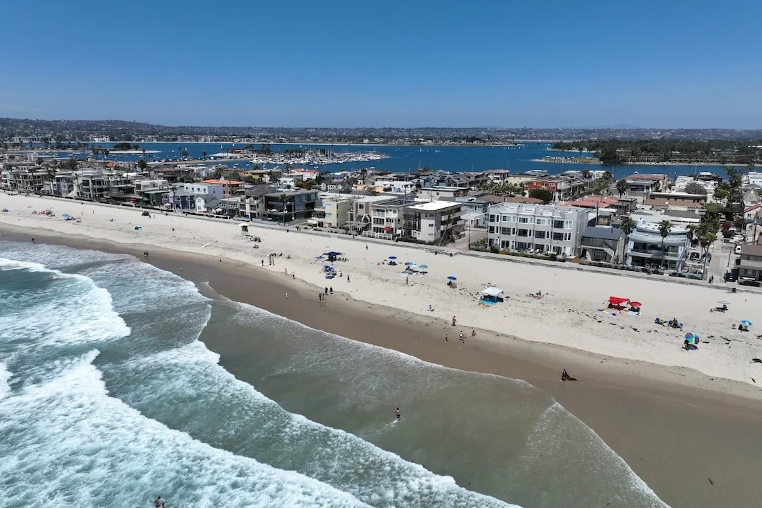 Peligros ocultos de las playas de San Diego: riesgos inesperados de lesiones personales
